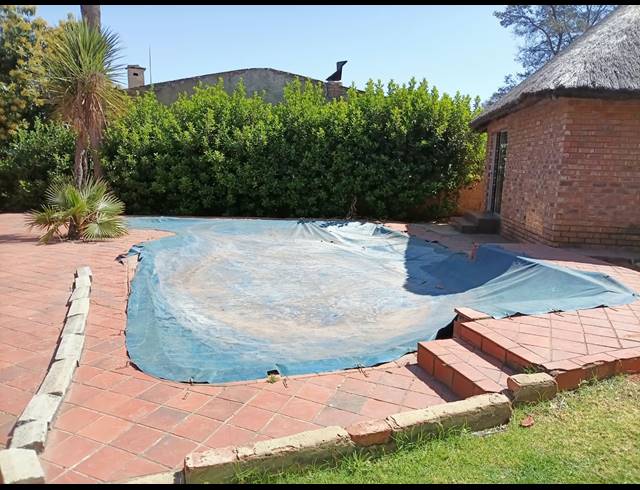 3 BEDROOM HOUSE FOR SALE IN BIRCH ACRES